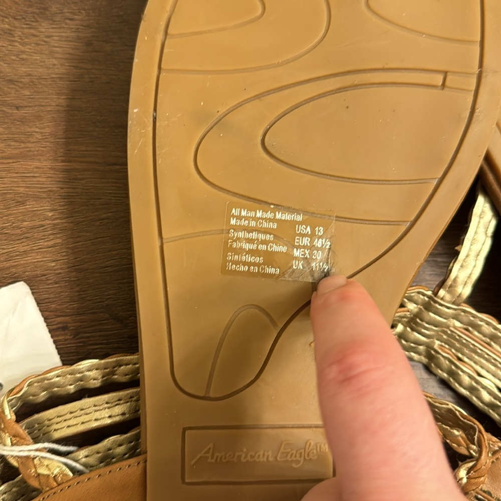 *NWT* American Eagle Sandals - Picture 7 of 7